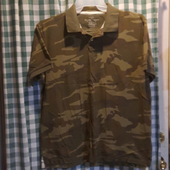 Faded Glory Other - MENS SHORT SLEEVES  CAMOUFLAGE SHIRT